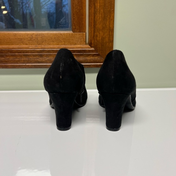 Booties - Picture 4 of 6